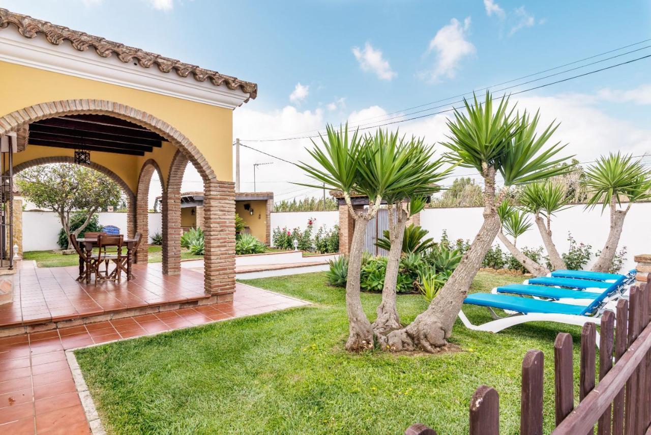 הוילה קוניל דה לה פרונטרה Casa Familiar La Lobita 1 מראה חיצוני תמונה
