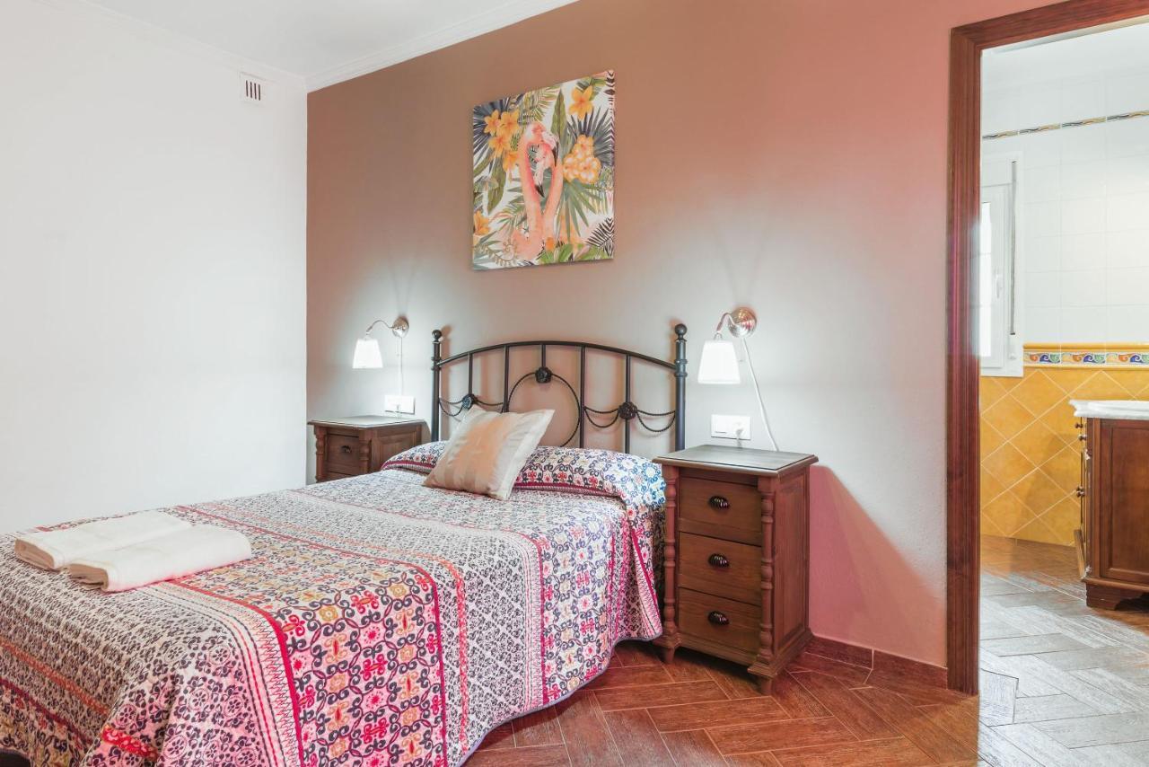 הוילה קוניל דה לה פרונטרה Casa Familiar La Lobita 1 מראה חיצוני תמונה