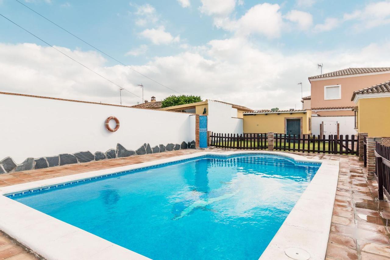 הוילה קוניל דה לה פרונטרה Casa Familiar La Lobita 1 מראה חיצוני תמונה