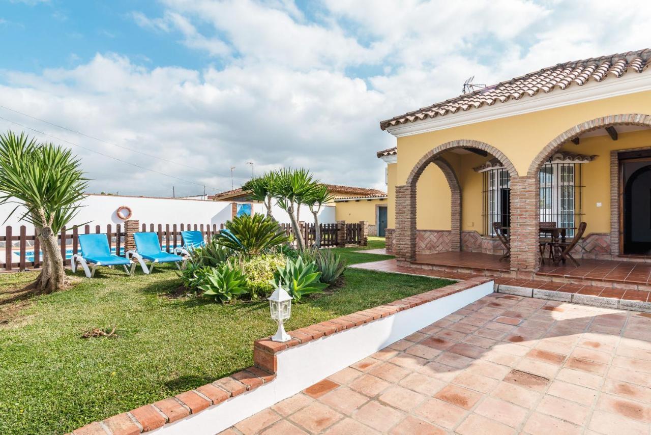 הוילה קוניל דה לה פרונטרה Casa Familiar La Lobita 1 מראה חיצוני תמונה